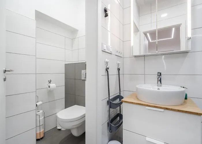 Stylish Vagabond With Ac Apartament Budapesta