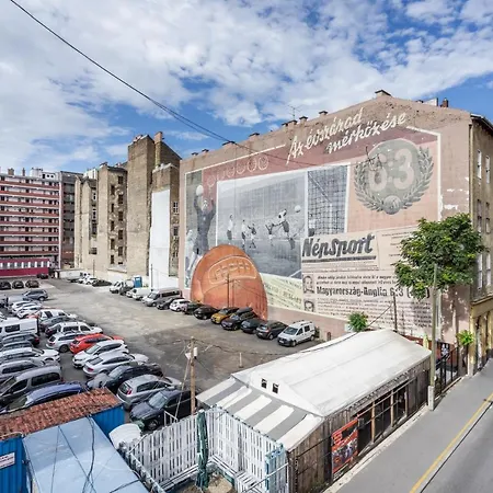Stylish Vagabond - 3br, 2 Bathrooms, Ac, Appartamento *