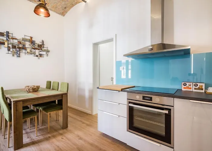 Lägenhet Stylish Vagabond With Ac Budapest